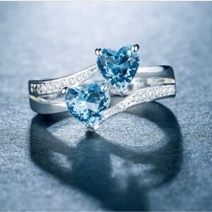 🆕 Blue Heart Cubic Zirconia Silver Ring